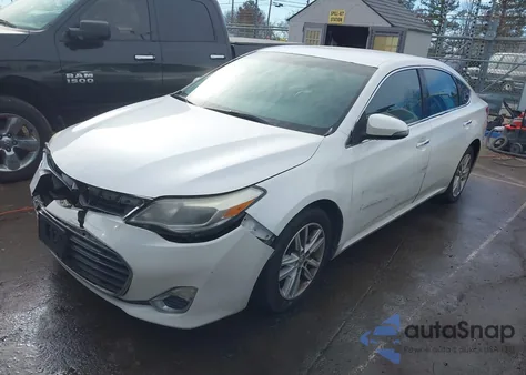 2014 Toyota Avalon Xle z USA, uszkodzony, nr VIN 4T1BK1EB1EU108495
